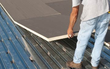 benefits of insulating New Moat flat roofing